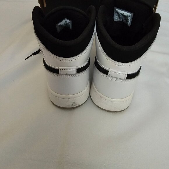 Air Jordan 1 Mid SE Diamond Grade School White/Black Sneakers Kids Size 6Y - Picture 9 of 16